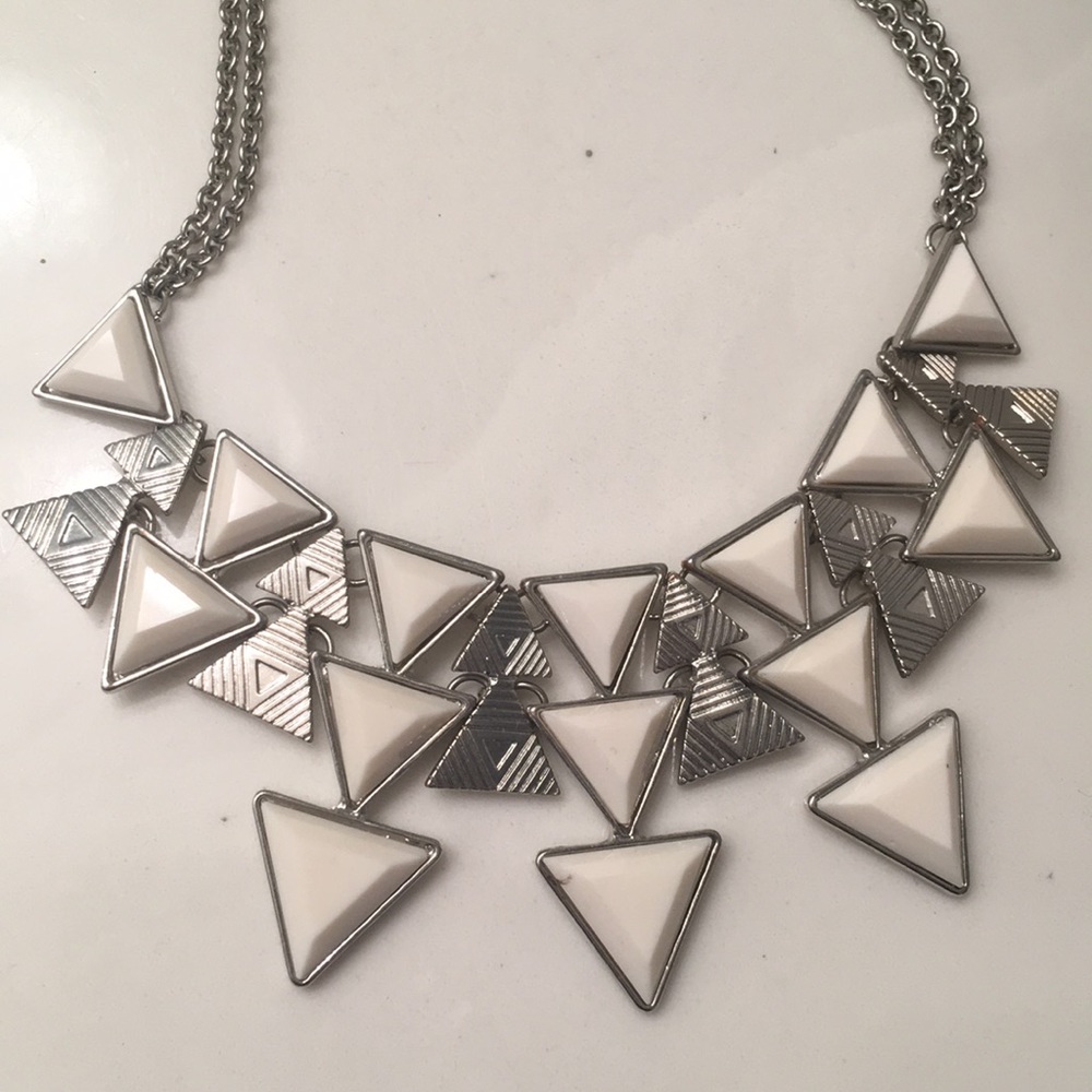 White and silver triangle necklace